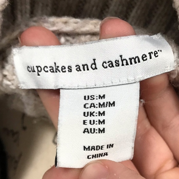 Cupcakes and Cashmere half zip cowl neck knit long sleeve popover sweater - Picture 7 of 8